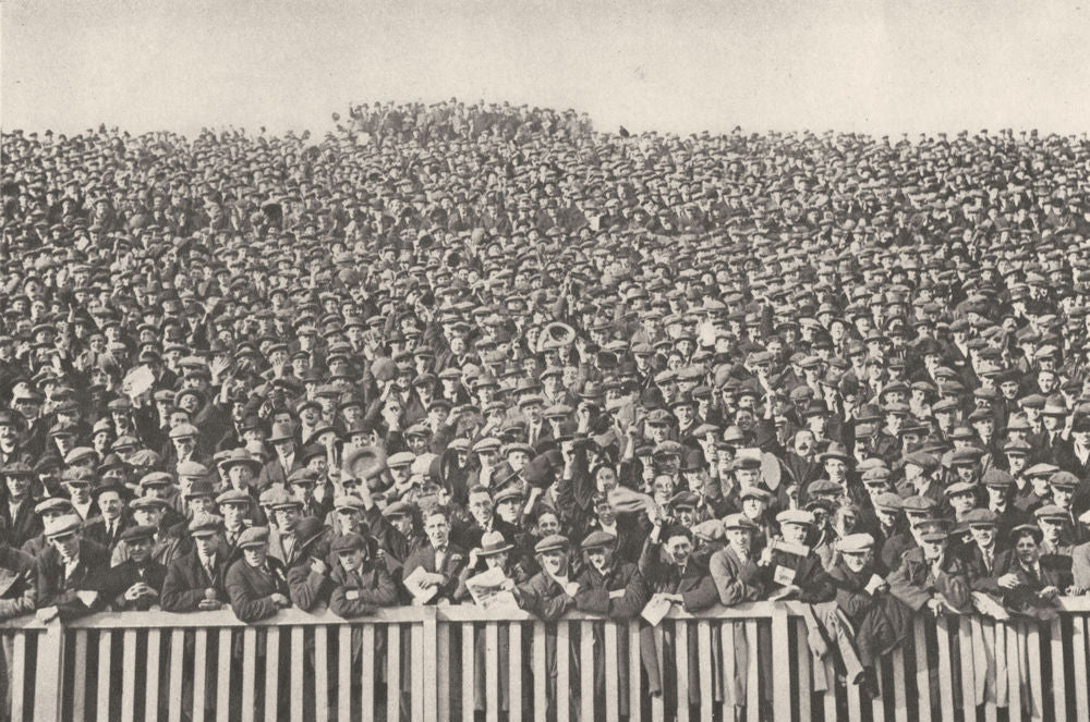 LONDON. Football crowd. Voice which roars behind touch-line every Saturday 1926